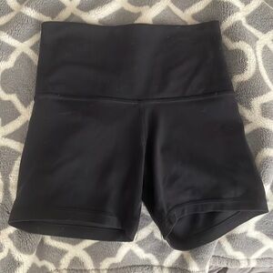 lululemon align 4” black biker shorts size 2